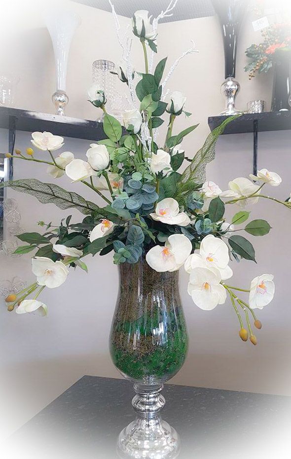 Lobethal Glass Silk Flower Design